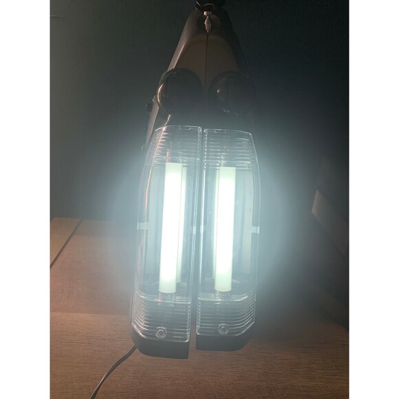 Claybrooke11 in 1 TV/CD Radio Companion Compass Lantern Camping Boating USED - Picture 2 of 10